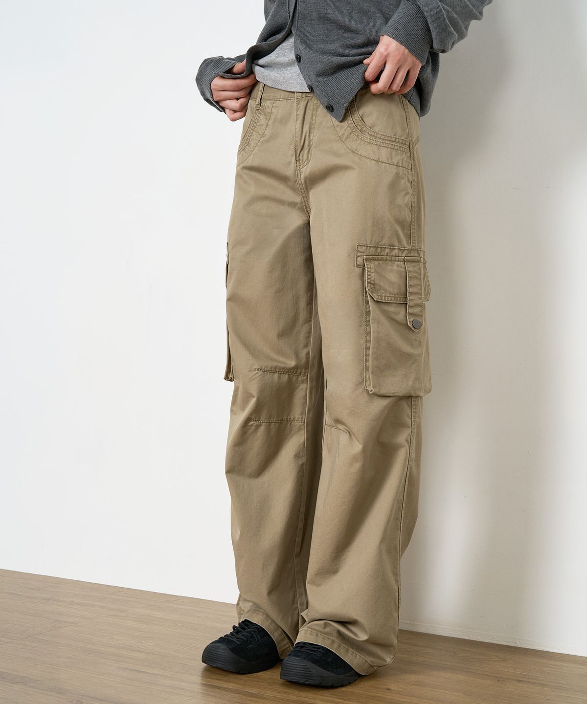 토피 우먼(TOFFEE WOMEN) W 빈티지 카고 로우라이즈 팬츠 (BEIGE)