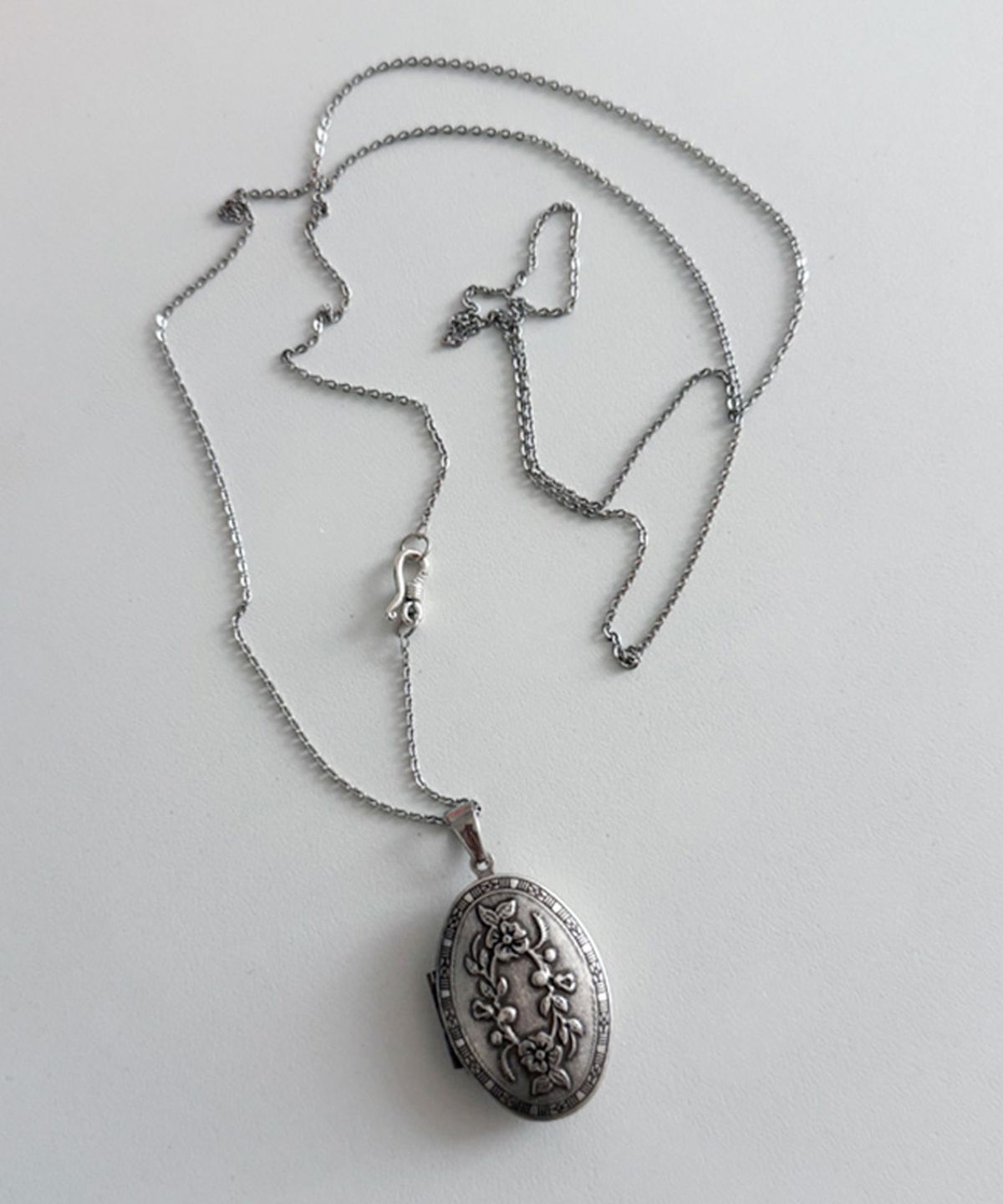 뽀끼(POKKI) LONG MIRROR PENDANT NECKLACE