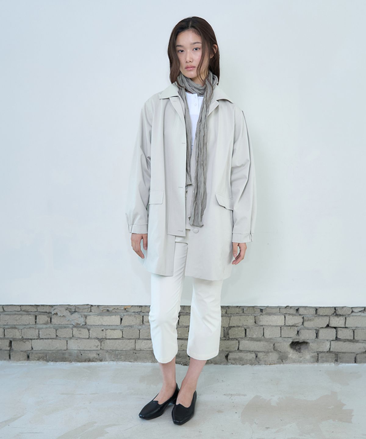 아미디(AMIDI) A-LINE COVERED BUTTON HALF JACKET_LIGHT BEIGE
