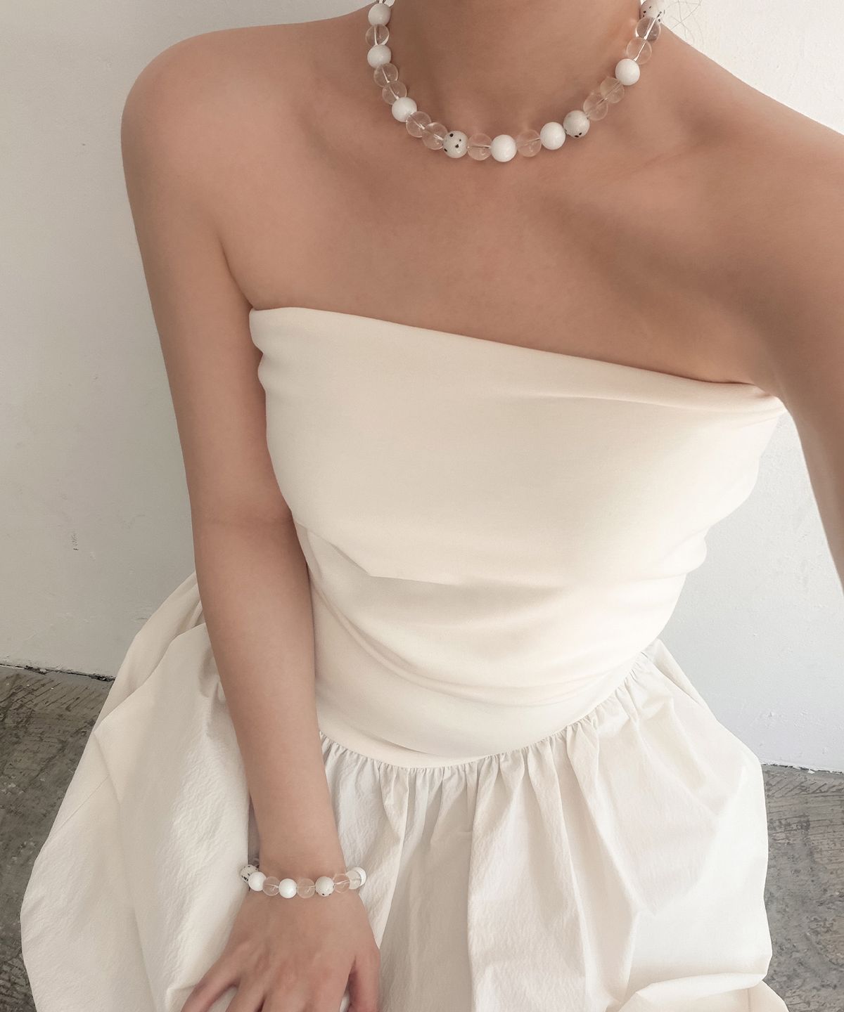 오시에르(osier) Pebble Necklace