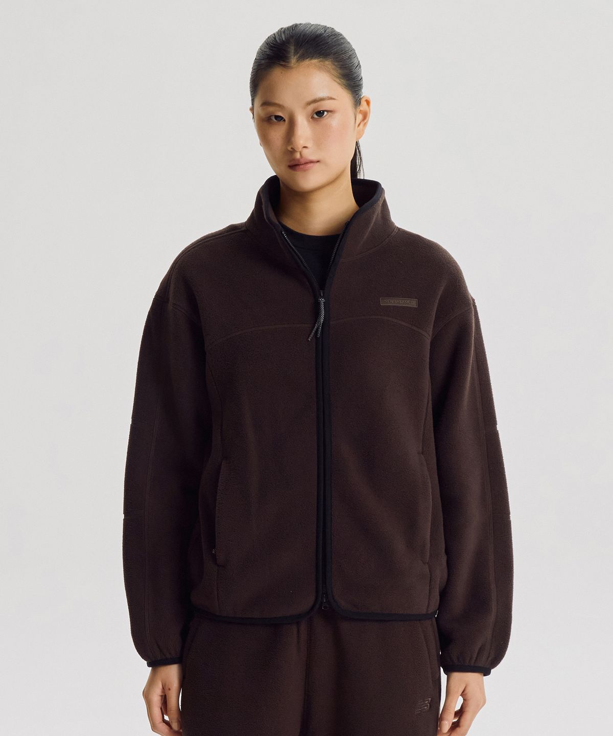 뉴발란스(NEW BALANCE) NBMDG4W932 / WOMEN 코지 플리스 스탠넥 집업 (BROWN)