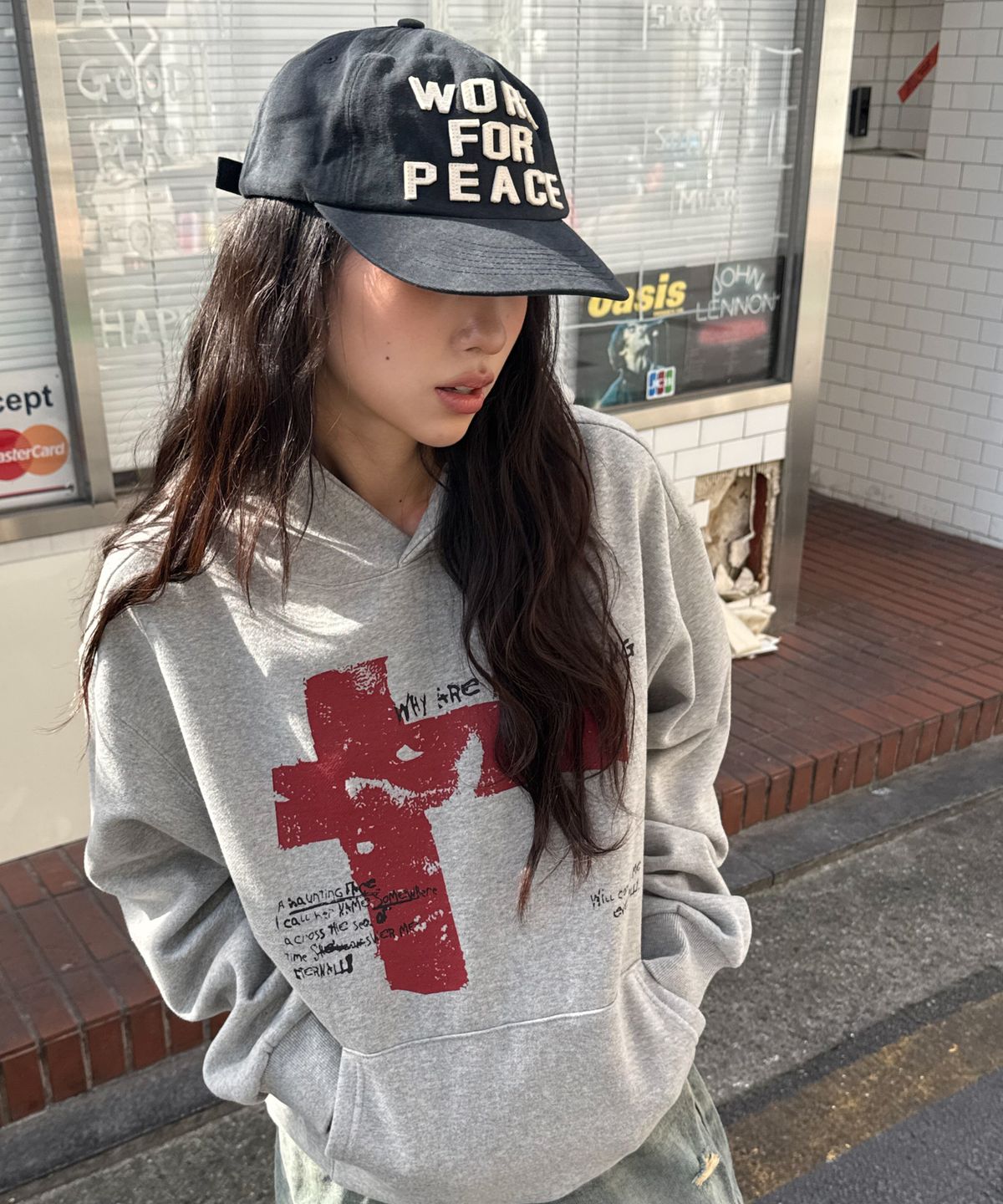 아모우(AMOU) Sideways Hoodie GRAY