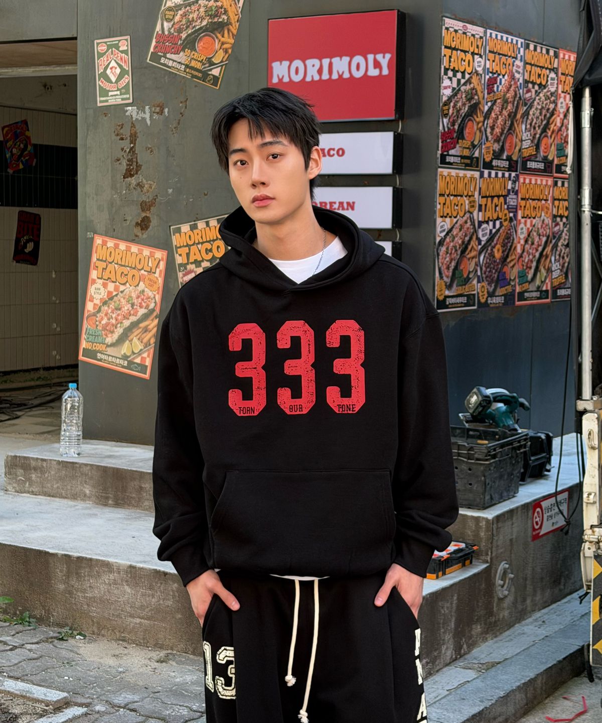 아모우(AMOU) [기모] 333 Hoodie BLACK