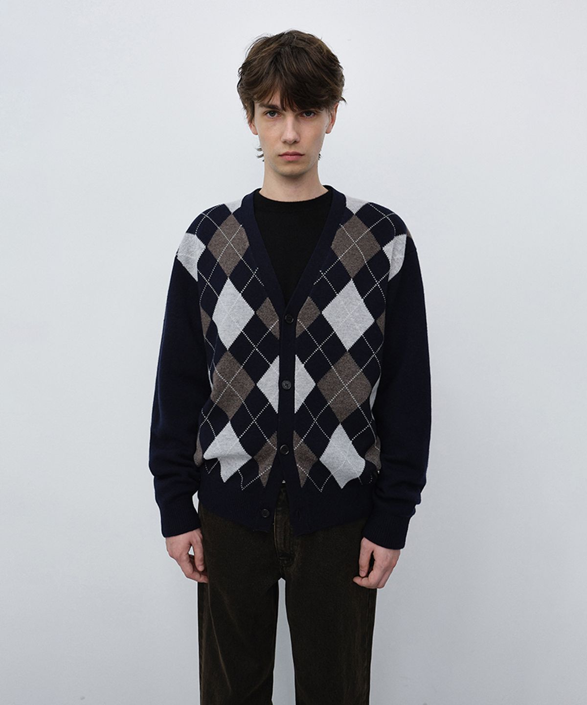 던스트 포 맨(DUNST FOR MEN) UNISEX V-NECK ARGYLE CARDIGAN_UDSW6C105_NAVY