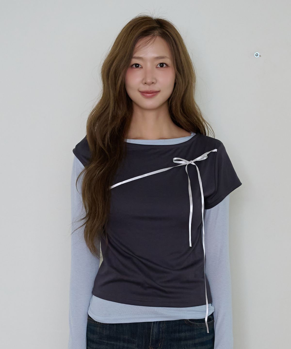 핑크파인애플(PINKPINEAPPLE) MUSE ASYM LAYERED T-SHIRT_SKY BLUE