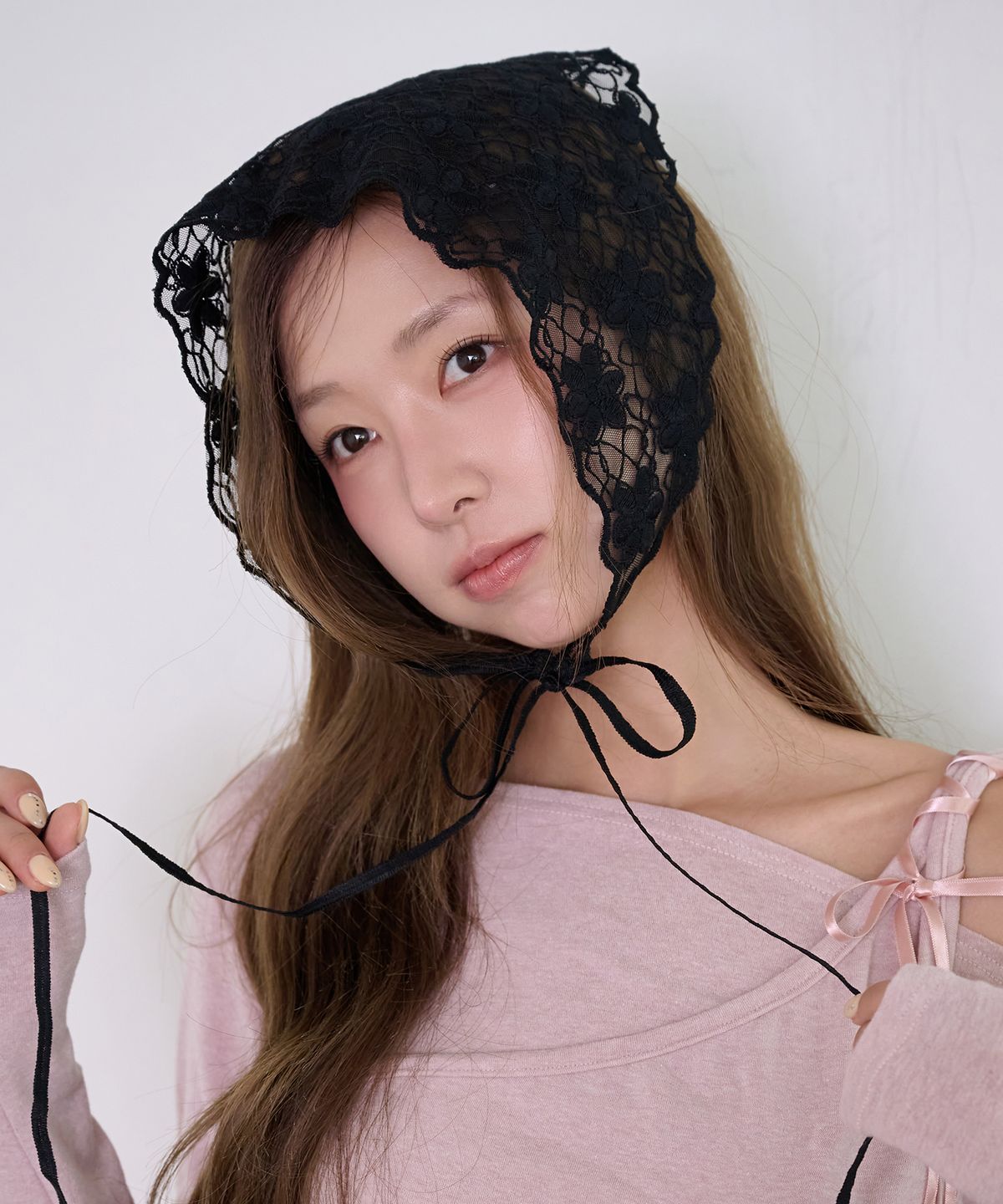핑크파인애플(PINK PINEAPPLE) FALLING DEAR PETAL KERCHIEF_BLACK