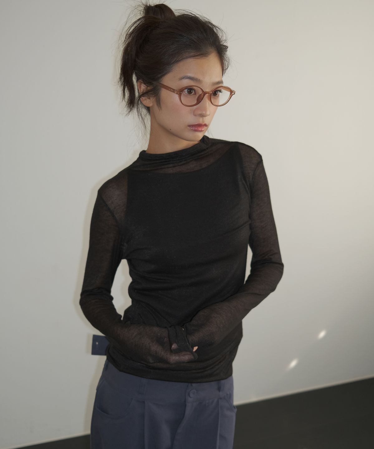 이요우아(IYOWUAH) Soft Half-Neck Long Sleeve, Black