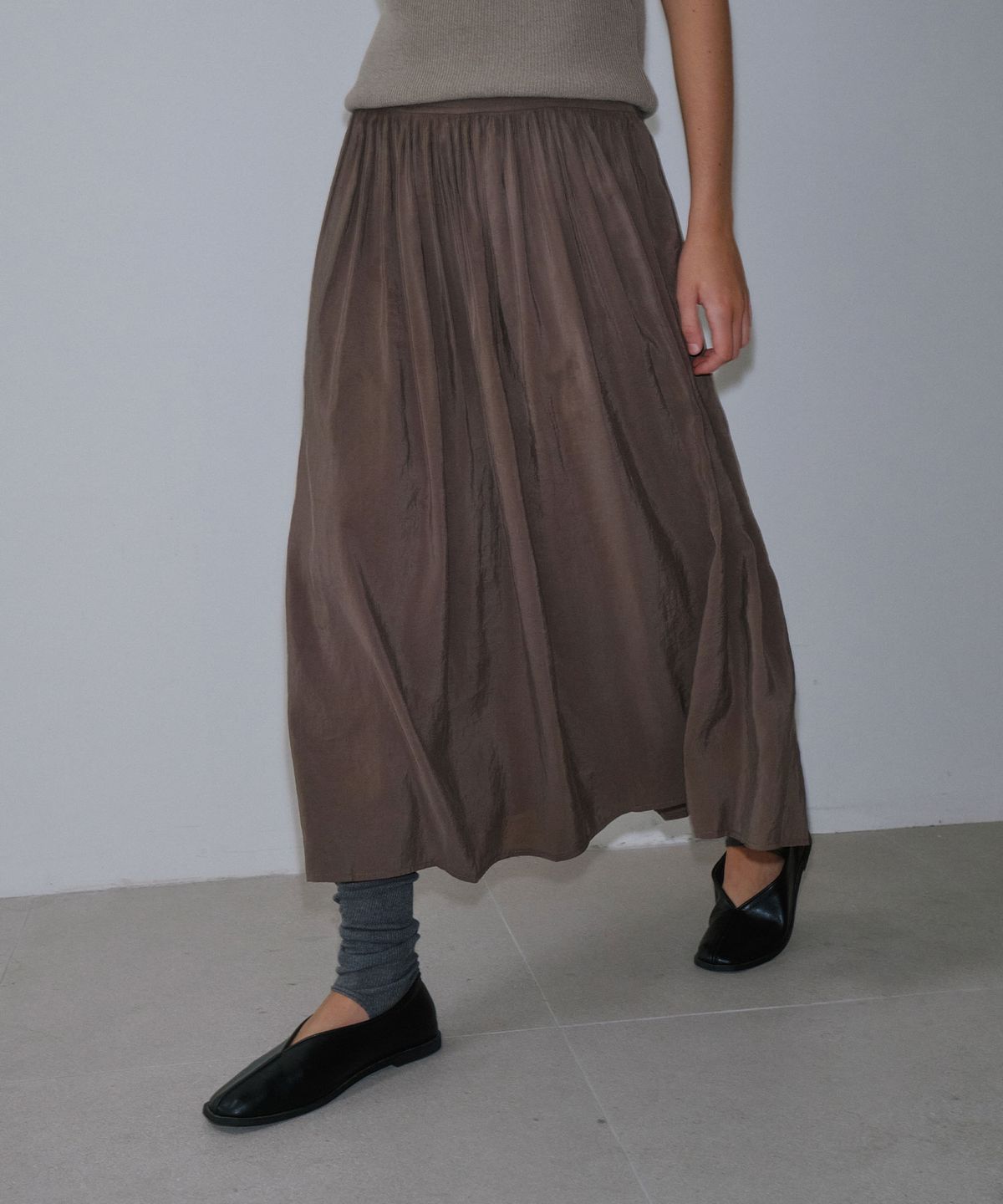 가더(GARDER) Oad Long Skirt (Brown)