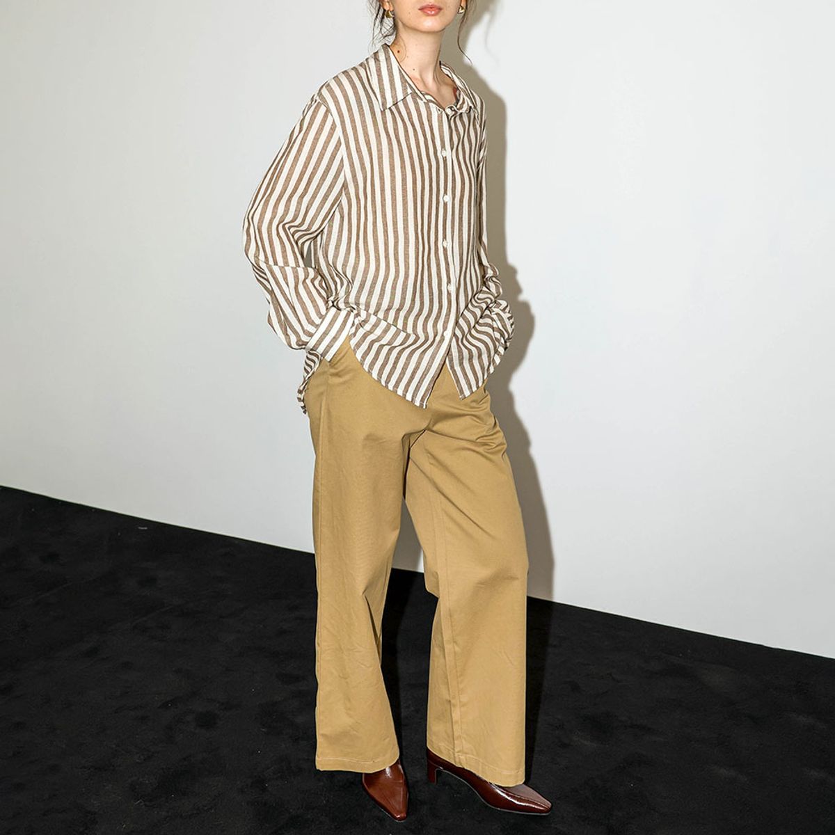 웬스데이딜라잇(WEDNESDAY DELIGHT) WD_Modern pleated pants