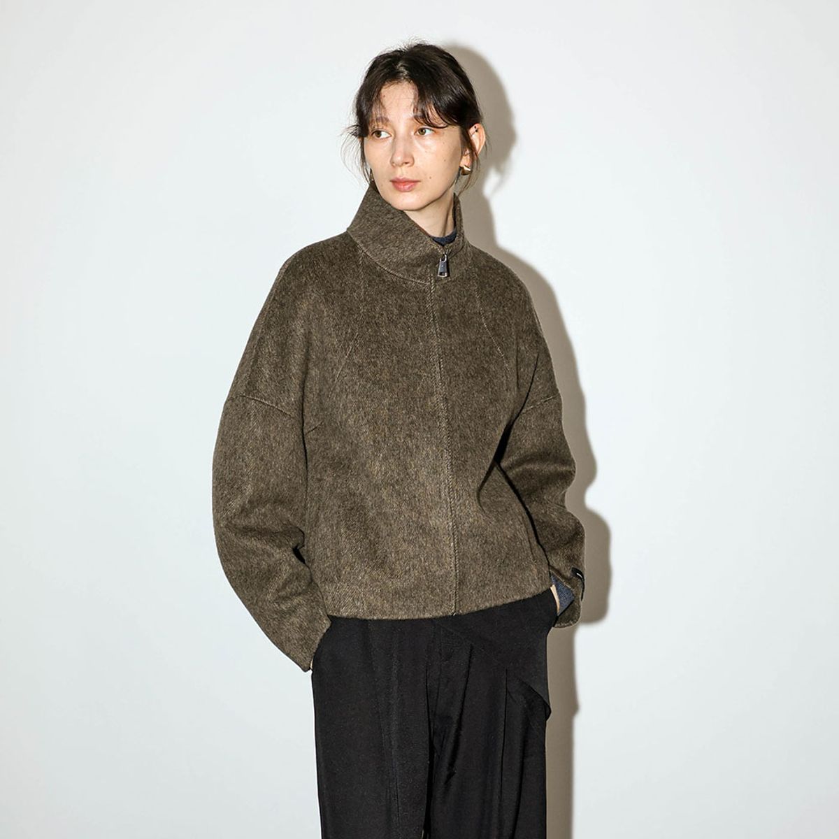 웬스데이딜라잇(WEDNESDAY DELIGHT) WD_Stand collar zip jacket_2color