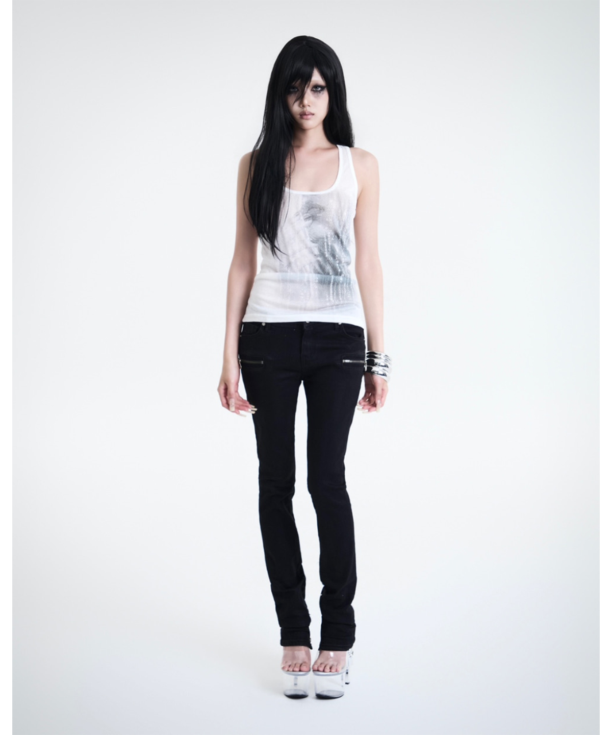 쿄이(KYOIII) SEQUIN FACE SLEEVELESS (WHITE)