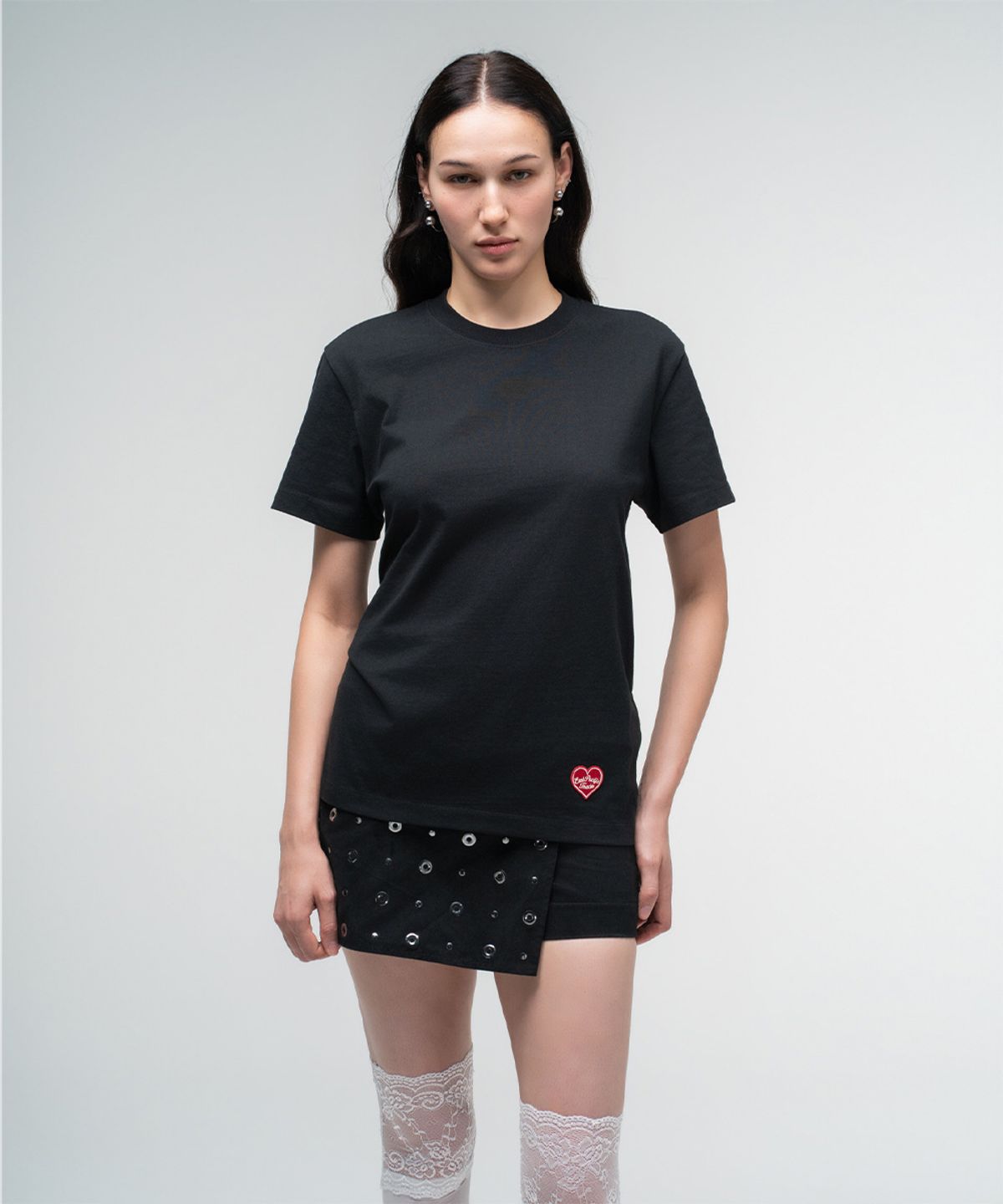 이피티(EPT) HEART LOGO WAPPEN T-SHIRT_BLACK