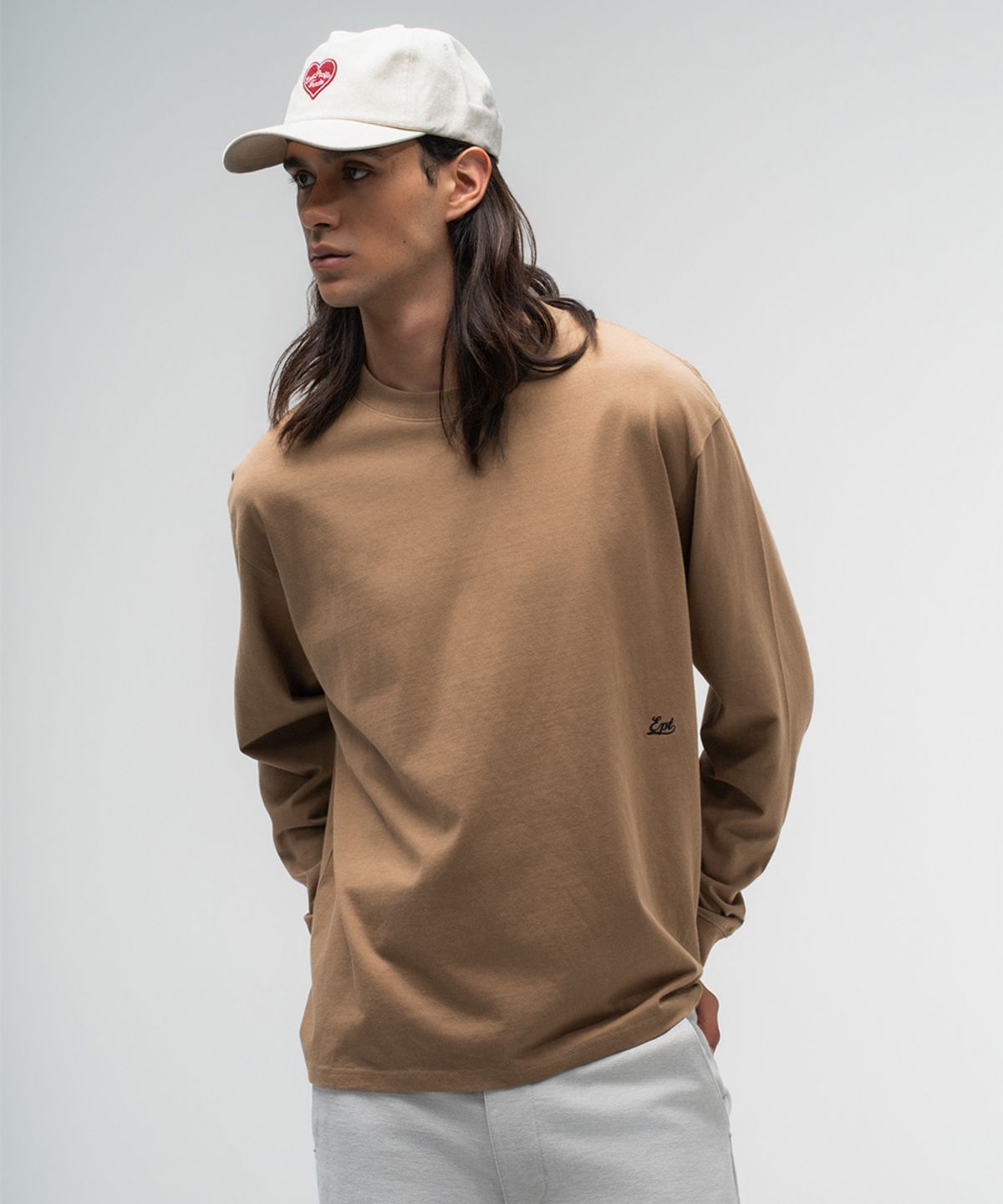 이피티(EPT) BASEBALL LOGO LONG SLEEVE_BROWN