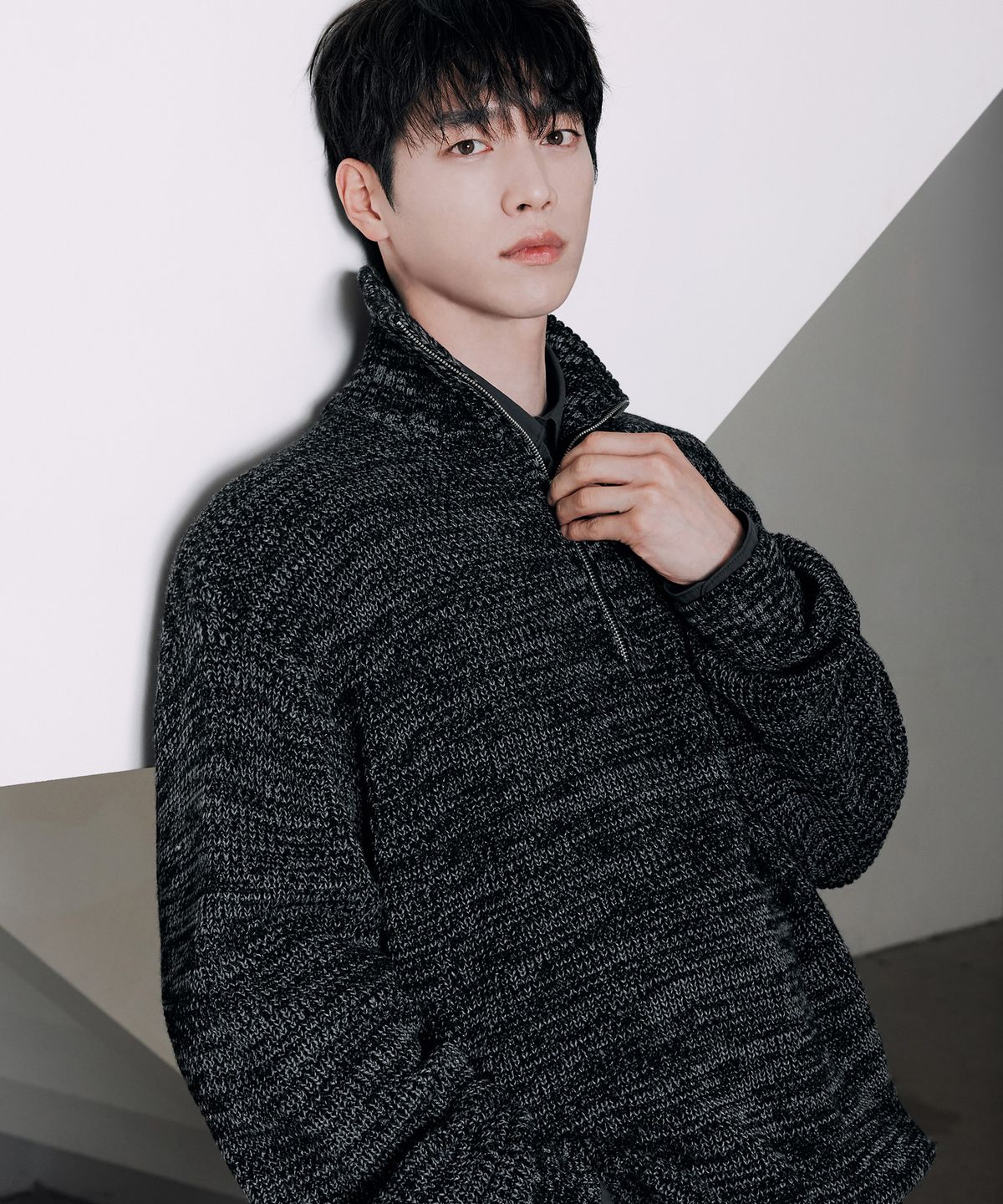 드로우핏(DRAW FIT) 컴포트 믹스 하프 집업 니트 [BLACK]
