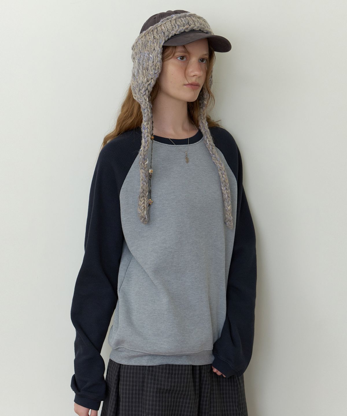 더미튼(THEMITTEN) Bertie overfit sweatshirt (gy/ny)