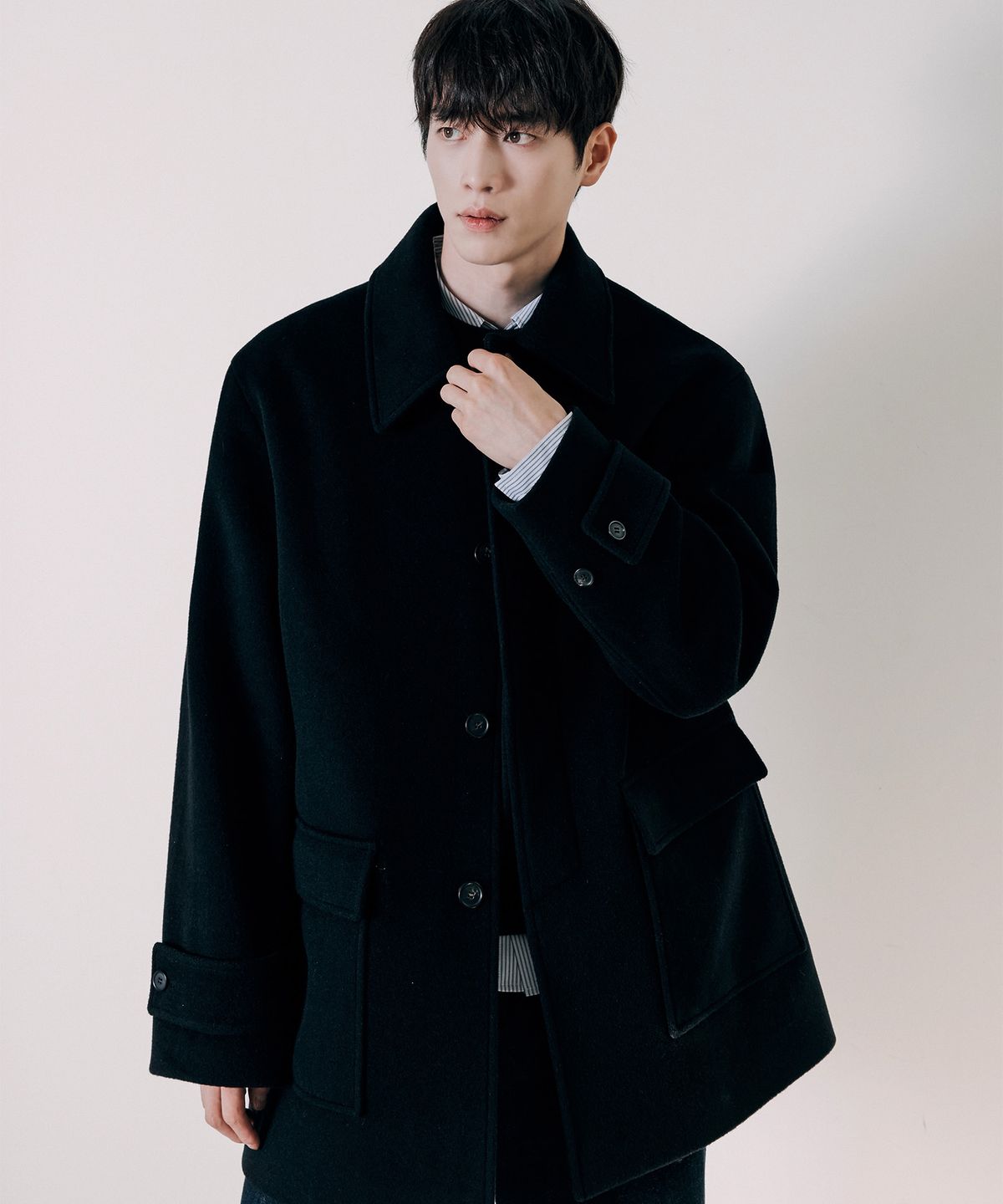 드로우핏(DRAW FIT) 프리미어 퓨어 캐시미어 시티 하프 발마칸 코트 [BLACK]