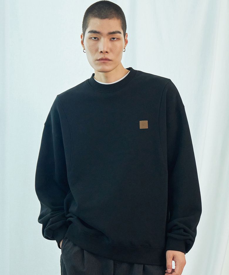 700G 헤비웨이트 컷라인 스웨트셔츠_블랙