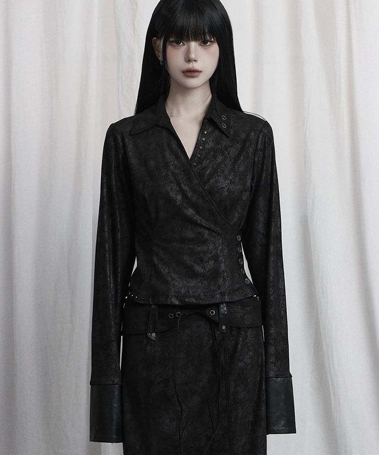 Drape Suede Shirring Blouse (Black)