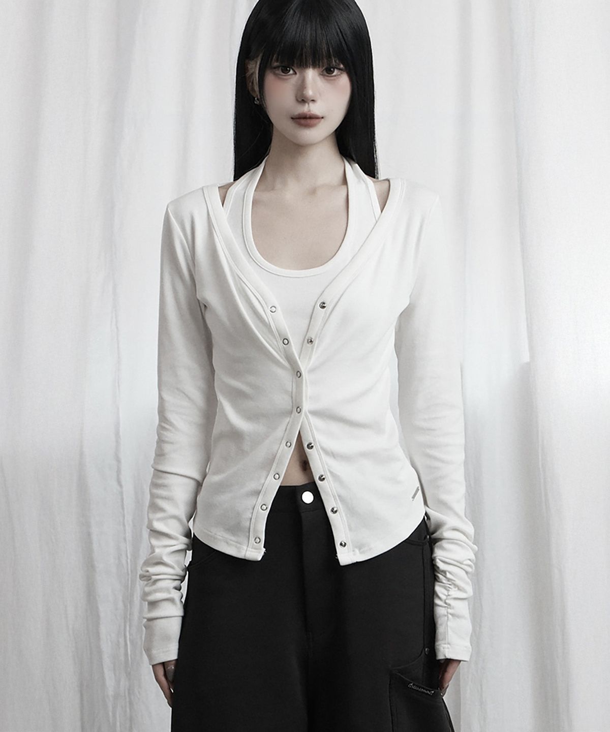에트오소메(ETRE AU SOMMET) Halter Neck Slim Cardigan (Ivory)
