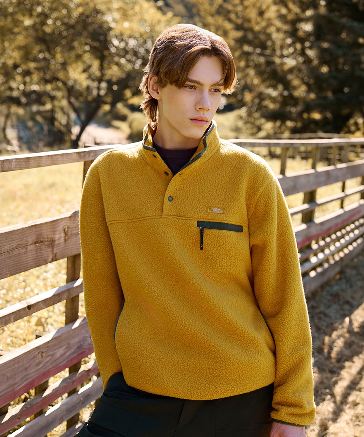 내셔널지오그래픽(NATIONALGEOGRAPHIC) 클라우드 플리스 하프넥 풀오버 MUSTARD N264USW180