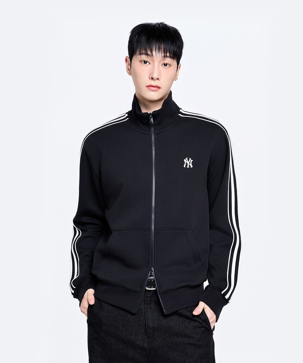 엠엘비(MLB) 바시티 테잎 트랙탑 NY (Black)