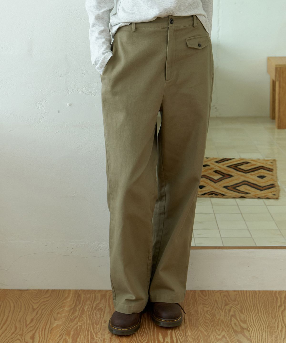 더미튼(THEMITTEN) Flap pocket pants (dune beige)