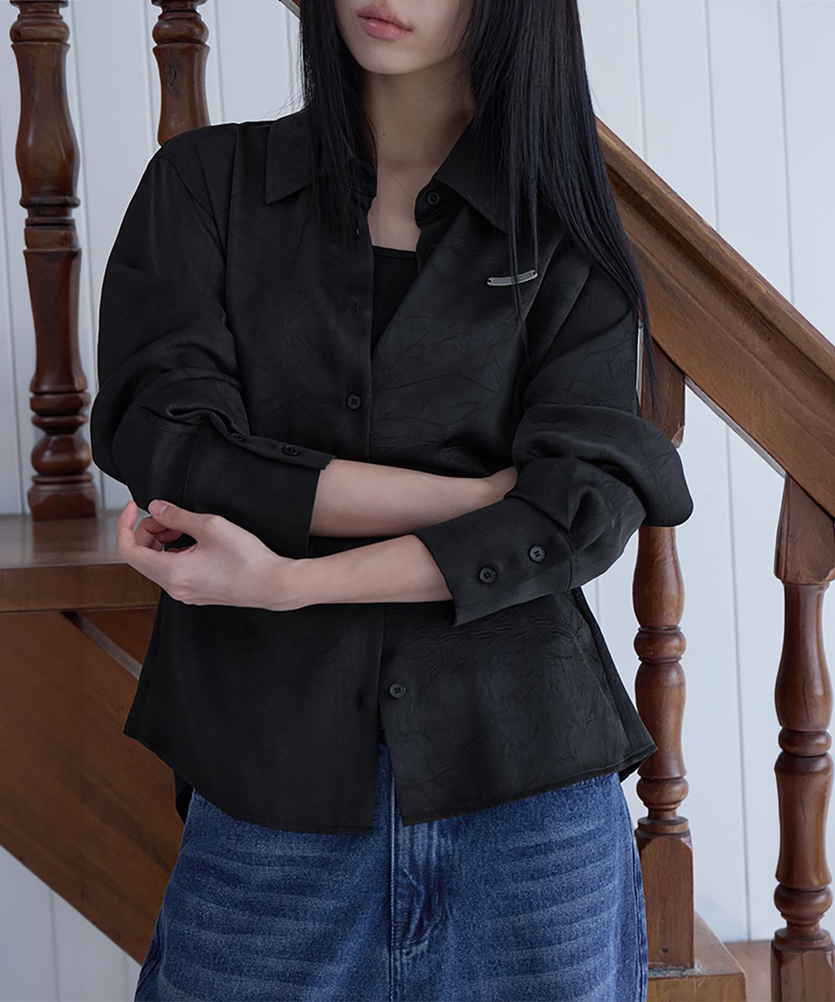 런던다다(LONDONDADA) Satin Button Waist Blouse, BLACK