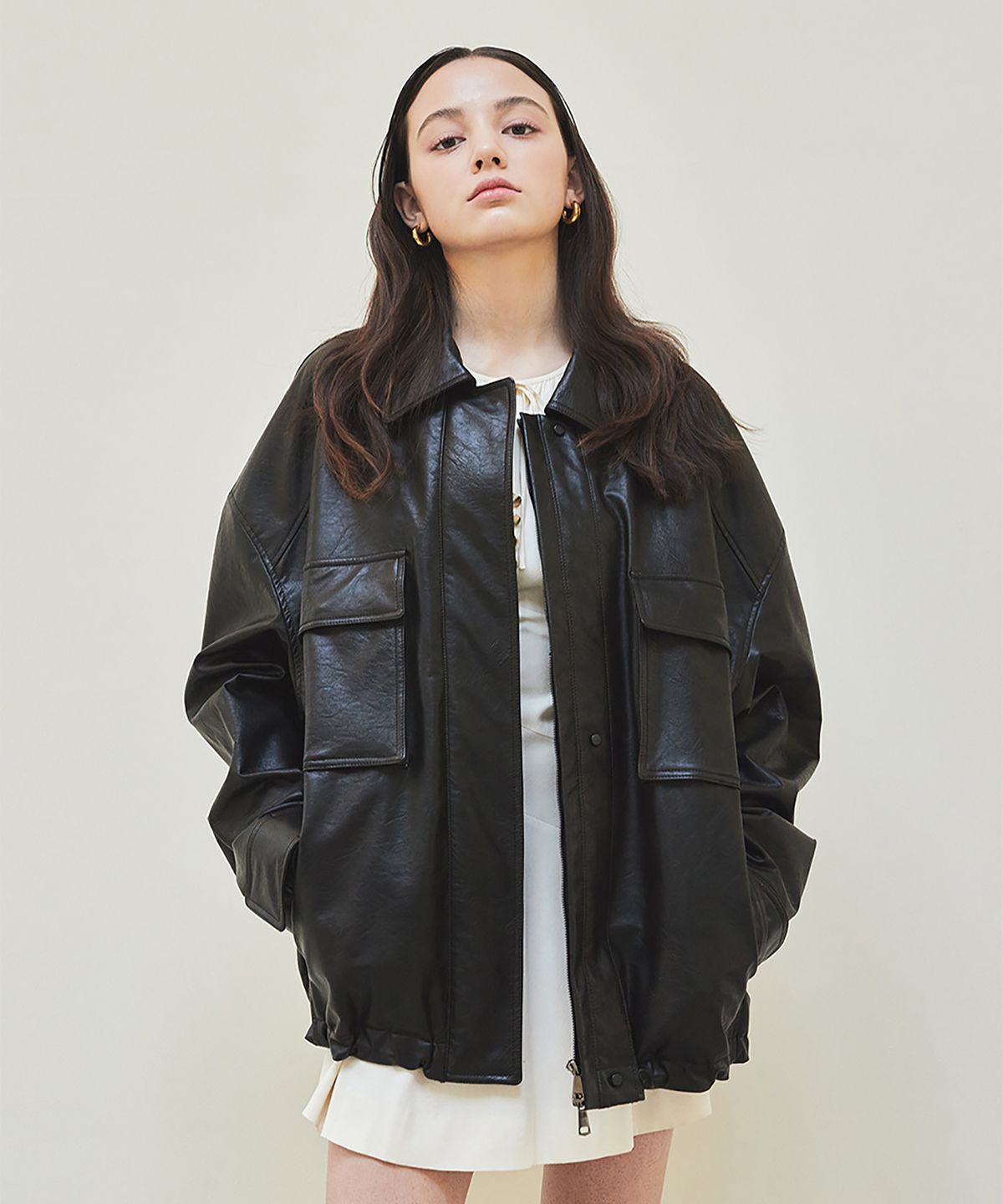 이브(YIV) Faux leather over-fit jumper