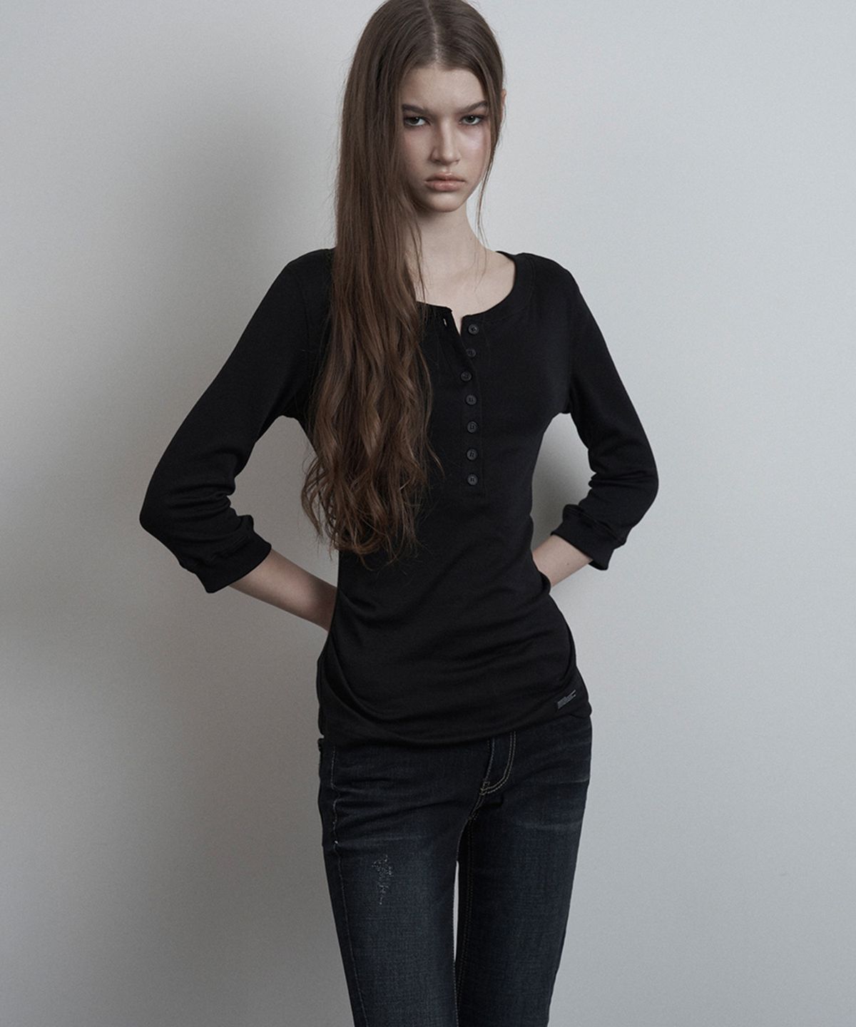 이네기(INEGI) Henley Neck 3/4 Sleeve (black)
