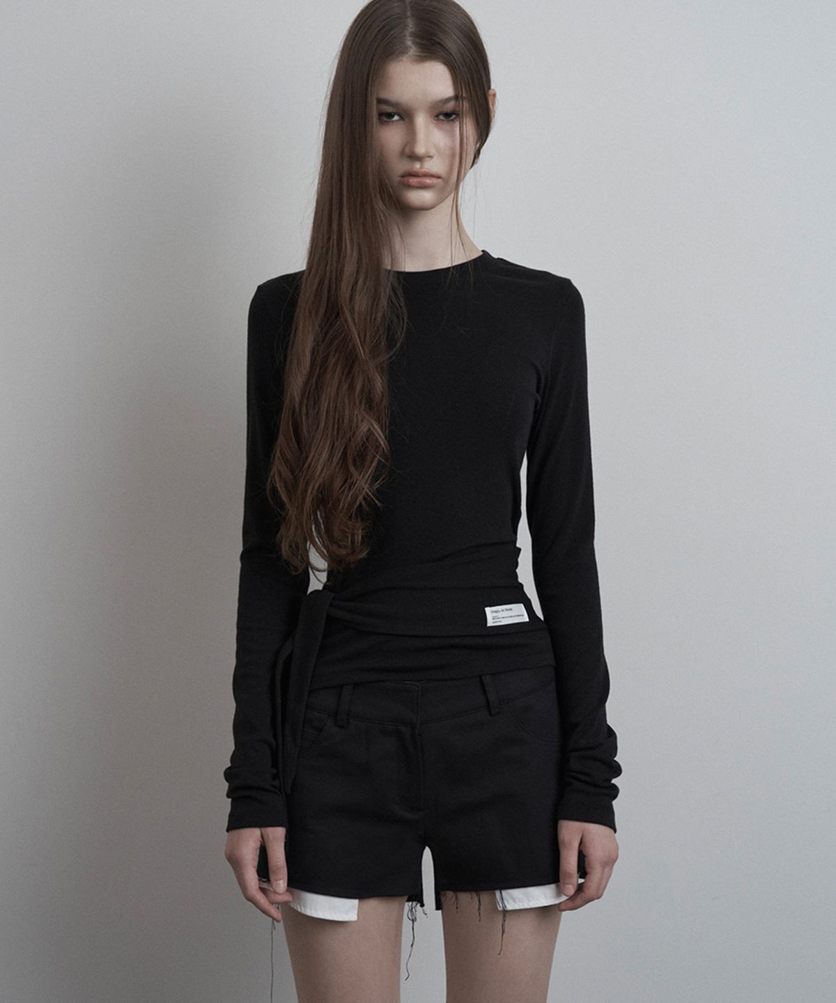 이네기(INEGI) Contour Fit Long Sleeve (black)
