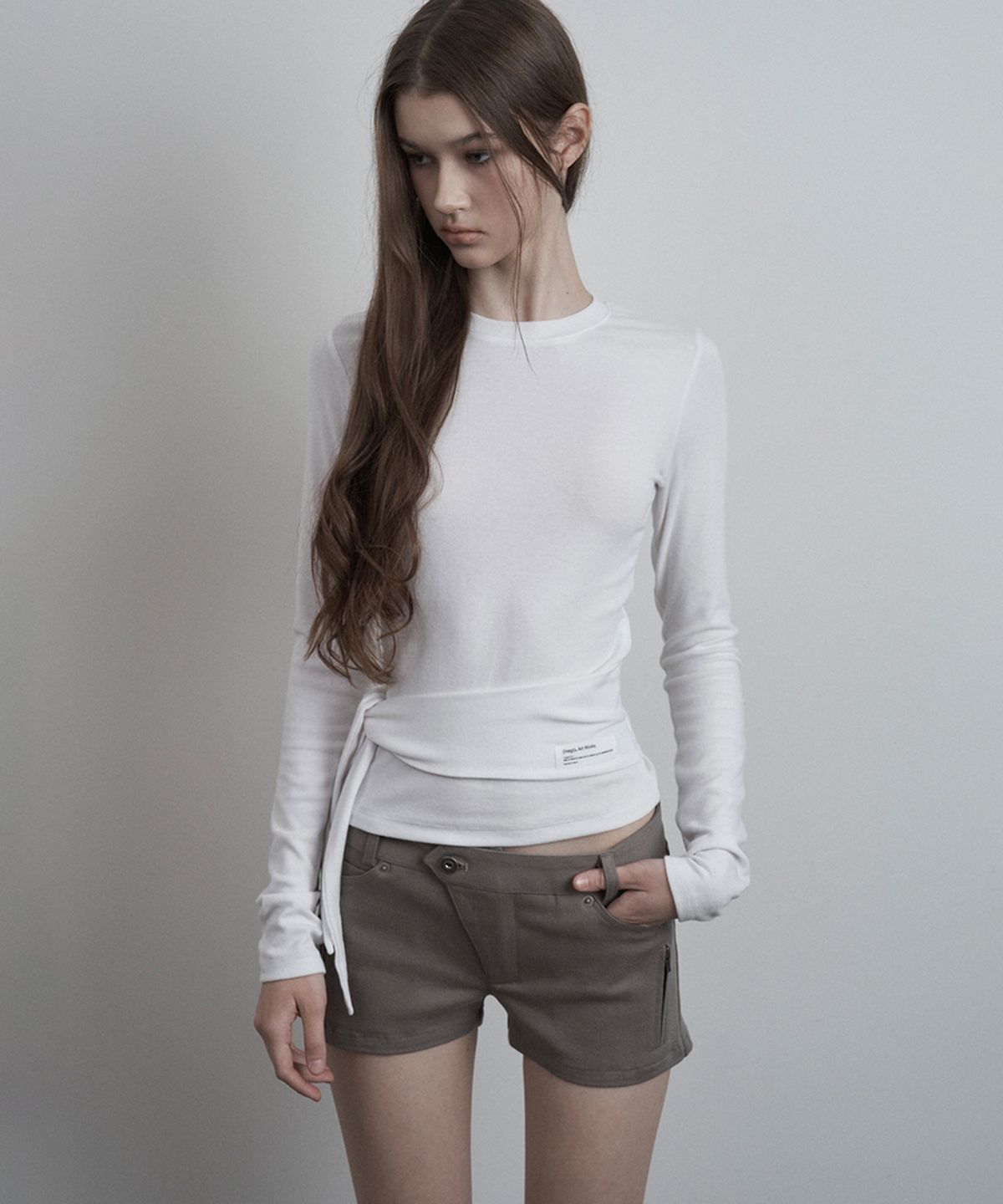 이네기(INEGI) Contour Fit Long Sleeve (white)