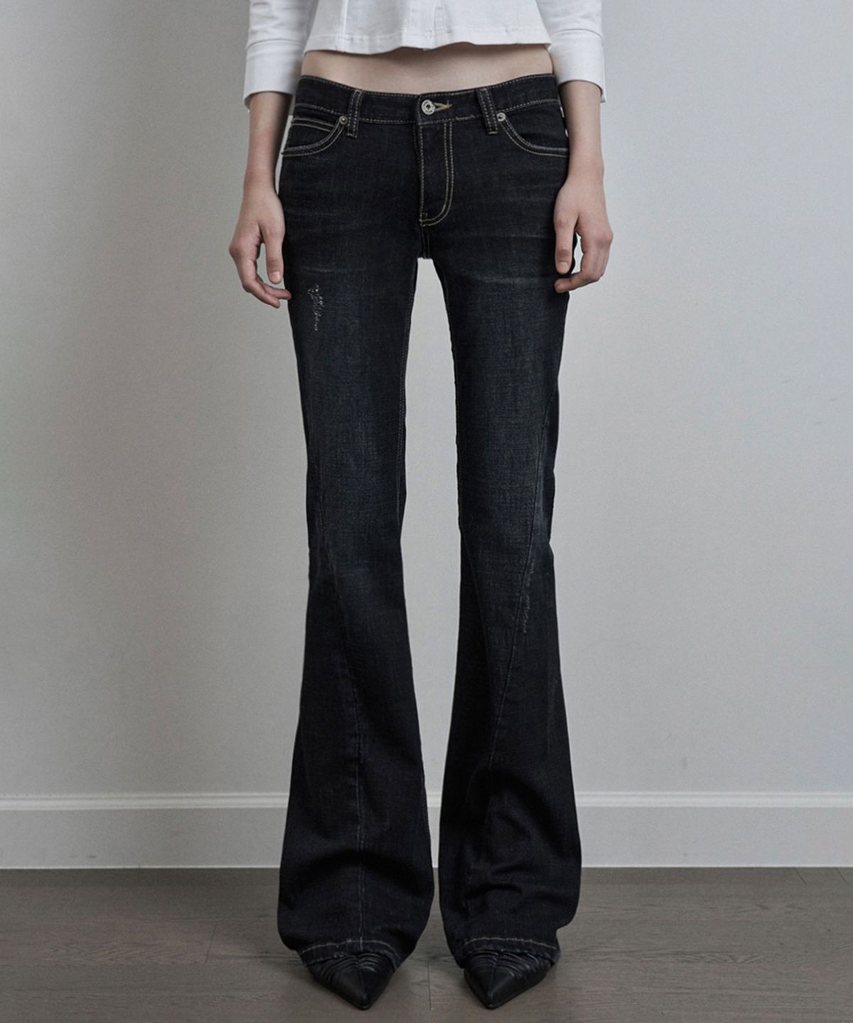 이네기(INEGI) Deep Fade Bootcut Jeans (blue)