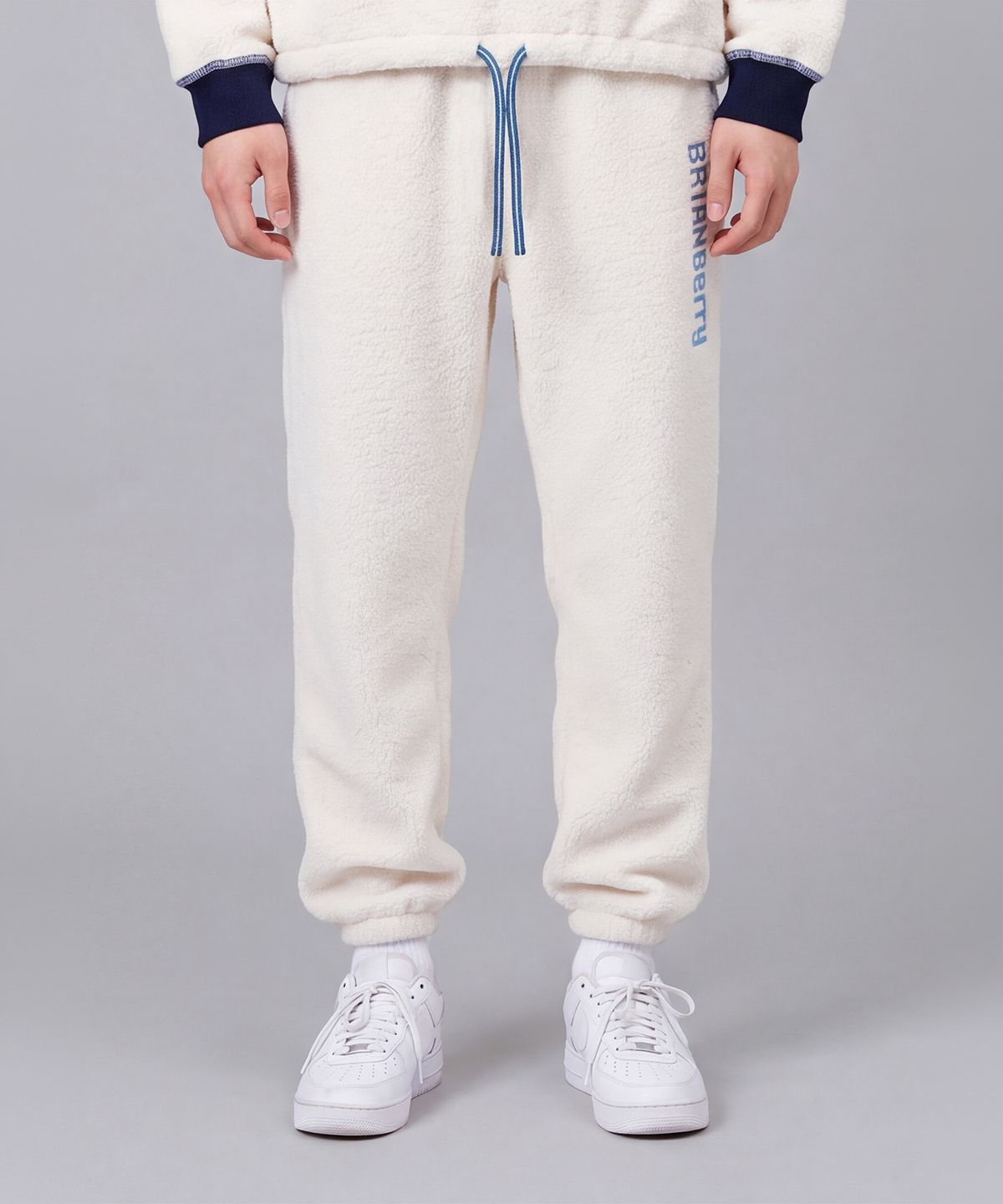 브라이언베리(BRIAN BERRY) BERRYMAN SIGNATURE BOLD SET-UP PANTS_LOVELY WHITE