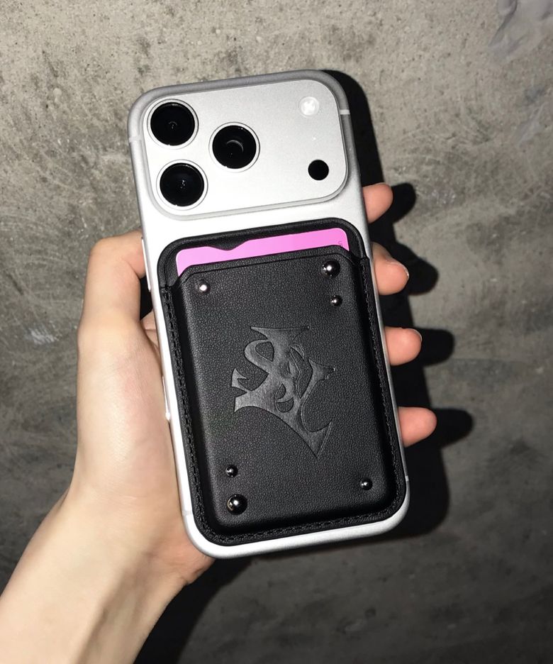 BLAVKNESS MAGNETIC CARD WALLET_BLACK
