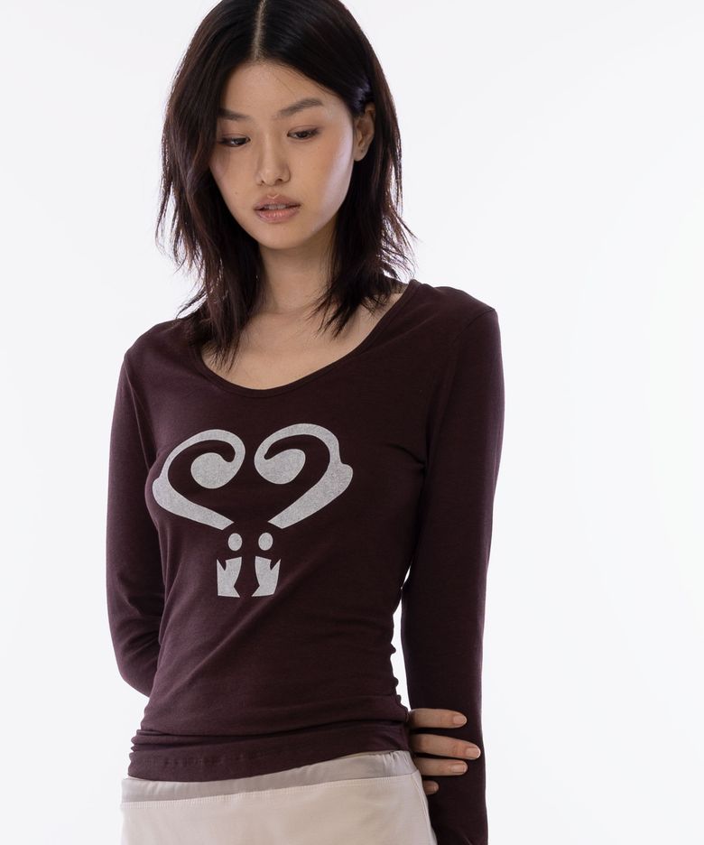 QM Heart Longsleeve Tee [Dark Brown]