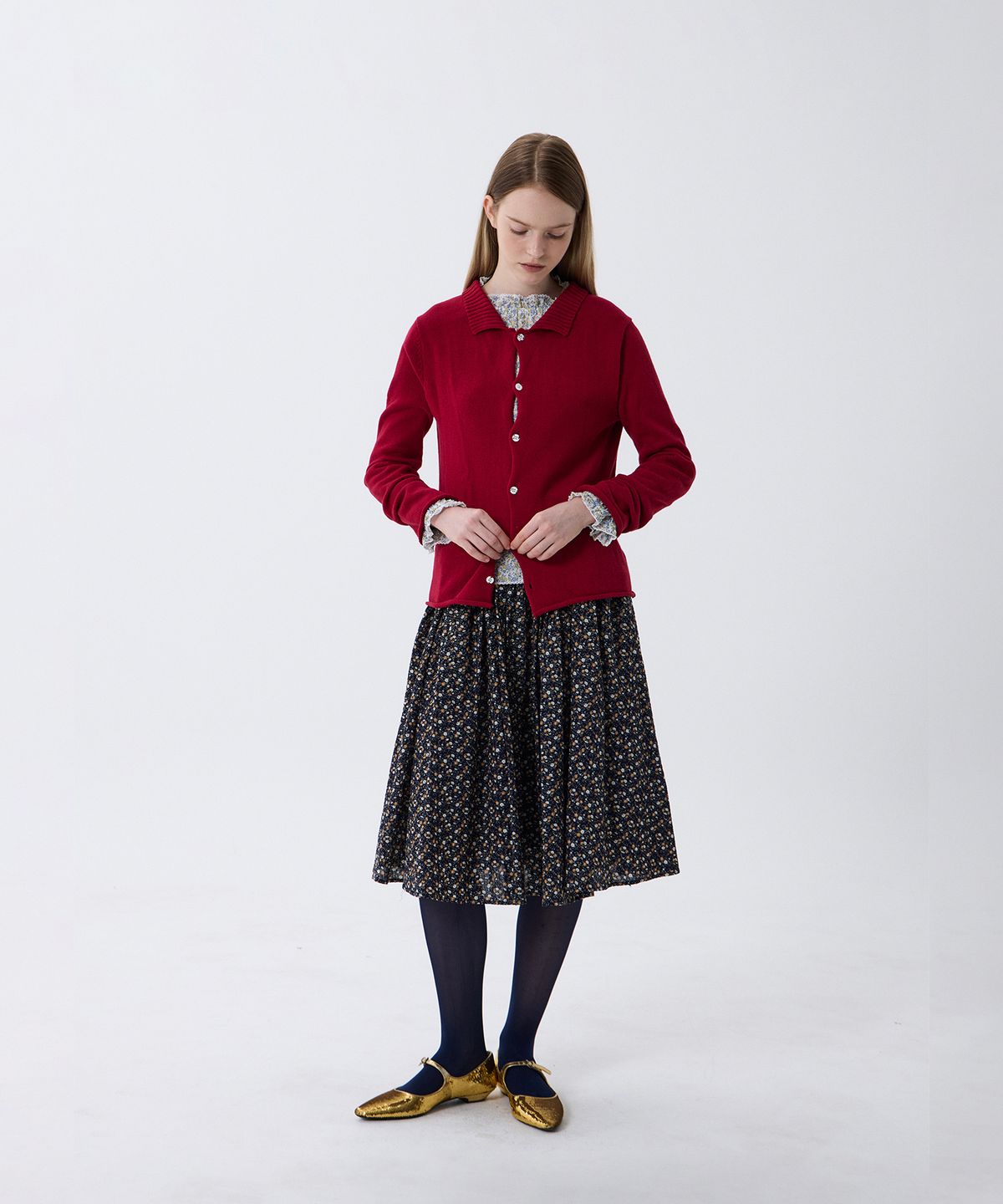 코스모스(COSMOSS) FULL FLARE FLORAL SKIRT (BLACK)