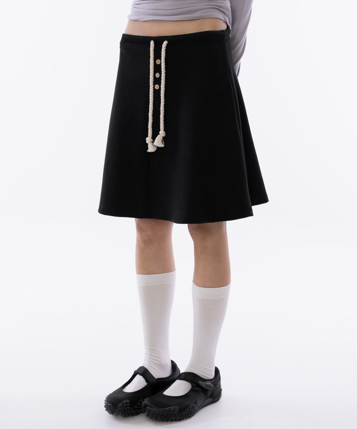 라이라이(LYELYE) Rope-tie Midi Flare Skirt [Black]