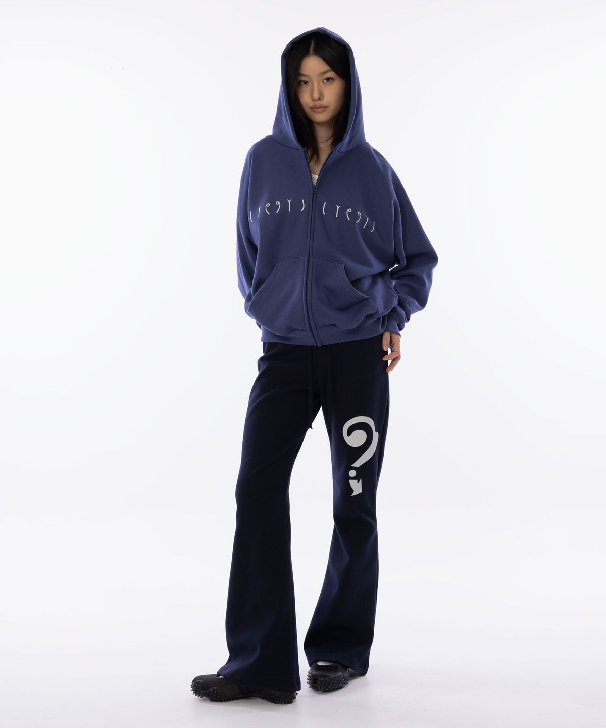 라이라이(LYELYE) LYEX2 Logo Symbol Loose-Fit Hood Zip Up [Blue]