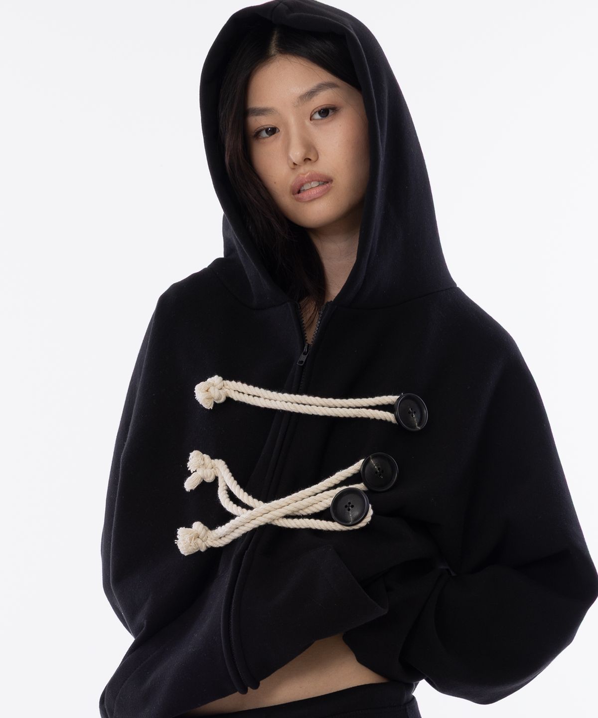 라이라이(LYELYE) Napoleon Rope Hood Zip Up [Black]