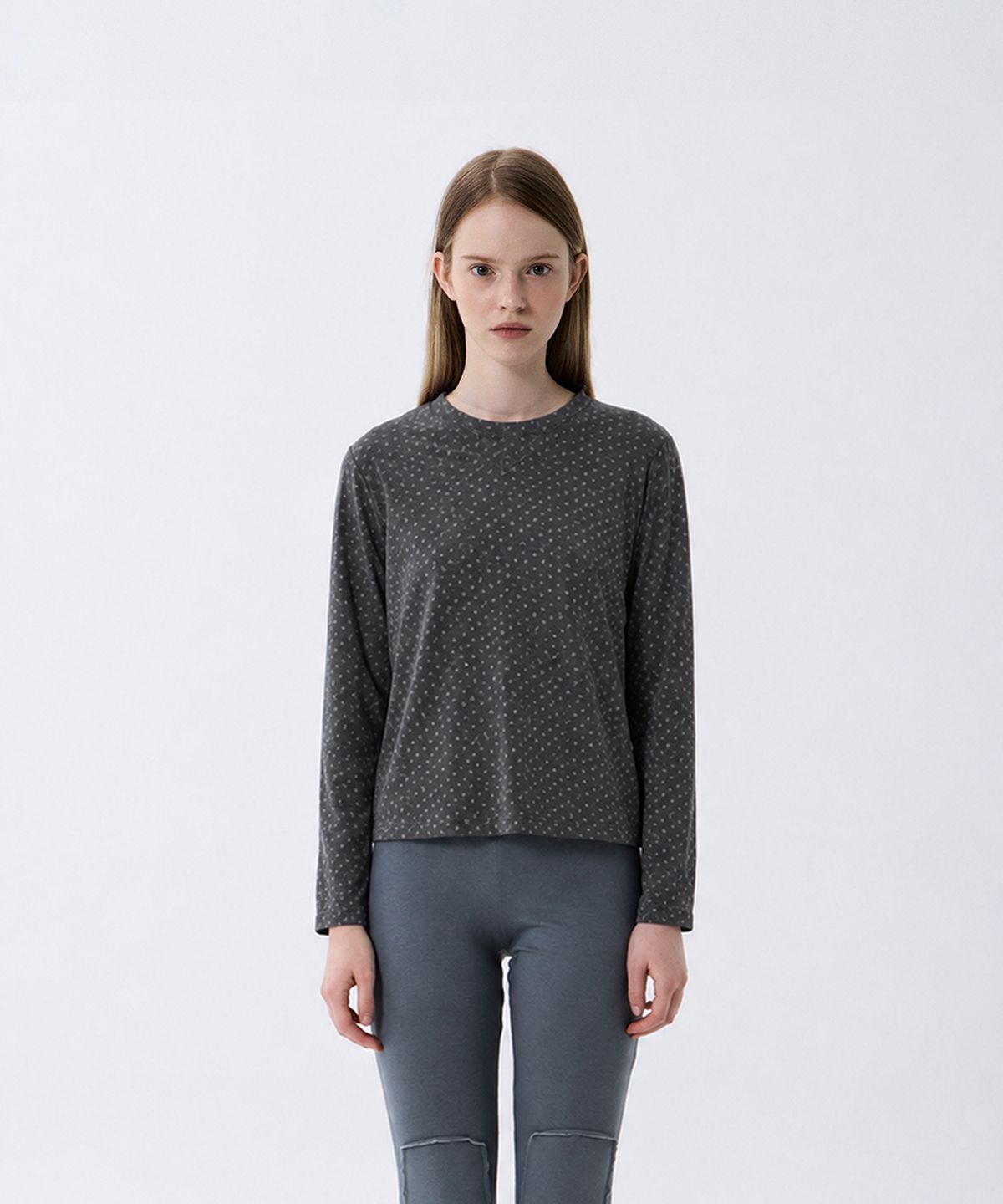 코스모스(COSMOSS) SOFT CREWNECK TOP (GREY FLORAL)