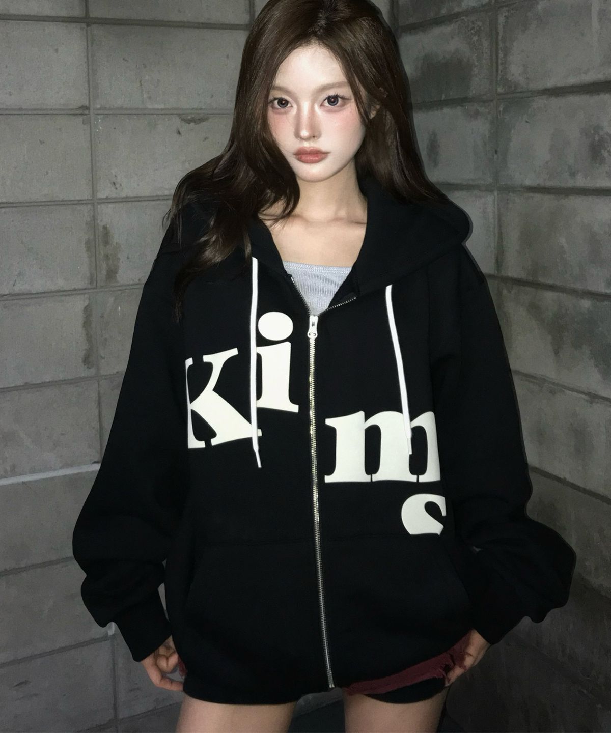 킴스 프레시 코튼 마켓(KIMS FRESH COTTON MARKET) (Unisex) Messy Alpha Logo Zip Hoodie Black