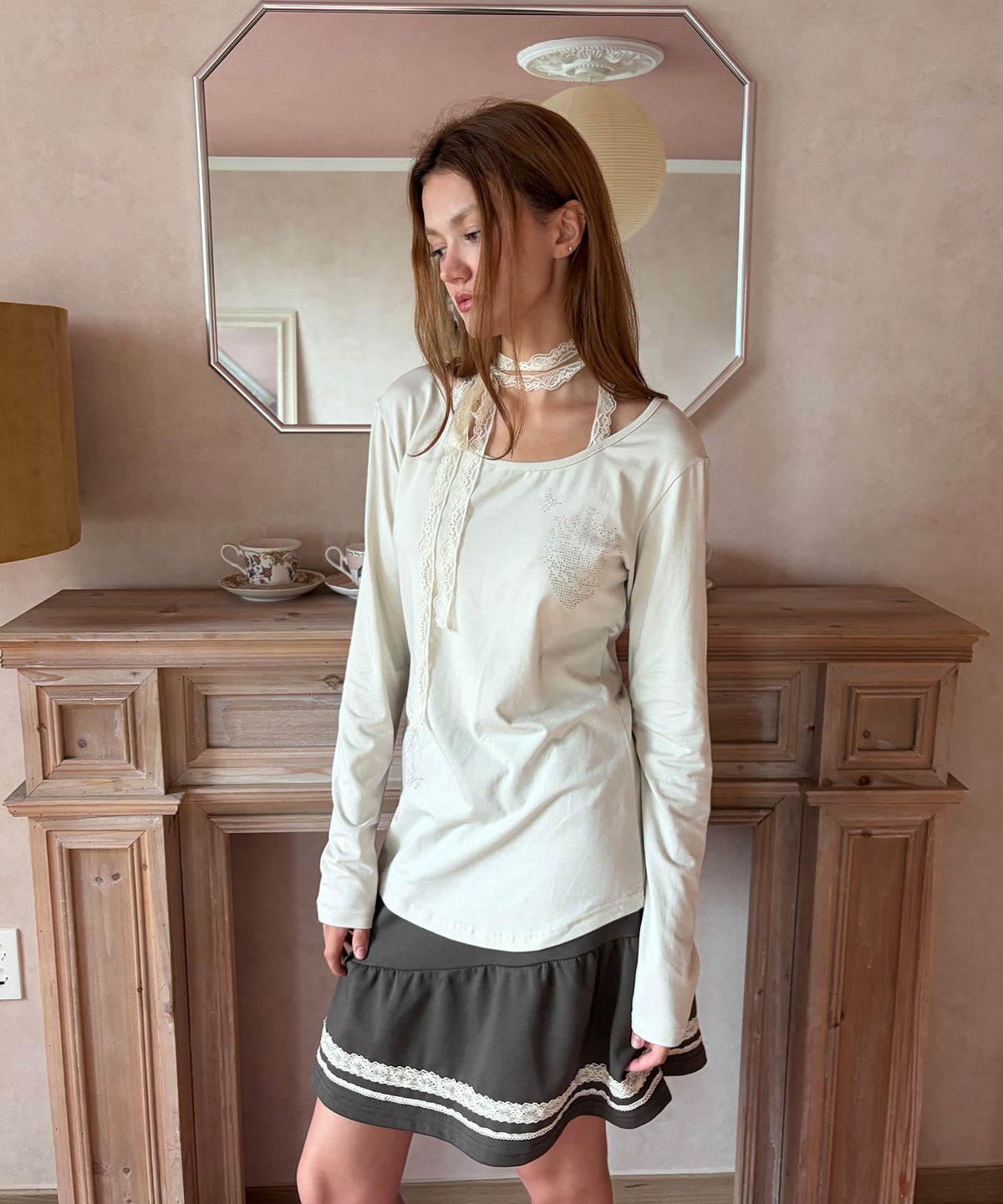 마르제(MARJE) Pixel lace halter t Vintage Ivory