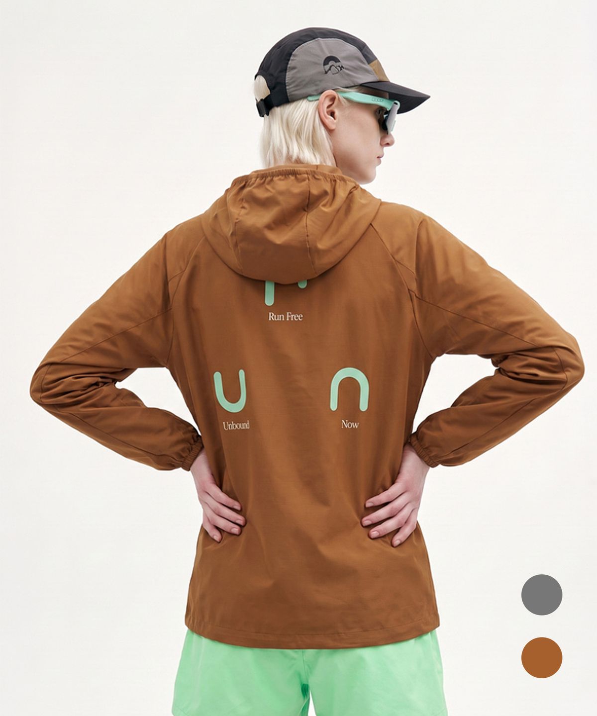 버튼서울(BUTTON SEOUL) 런 프리 라이트 후드 윈드브레이커 (2 COLOR)