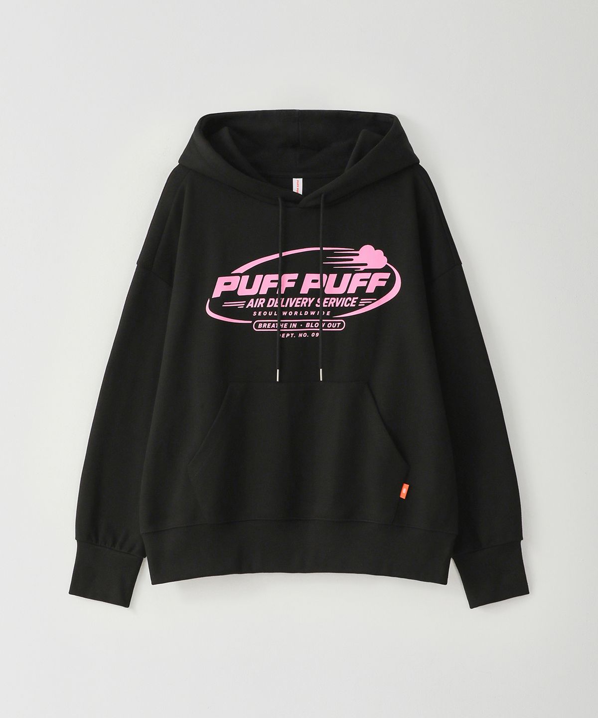 퍼프퍼프뎁트(PUFF PUFF DEPT) PUFF AIR 크롭 후드 BLACK