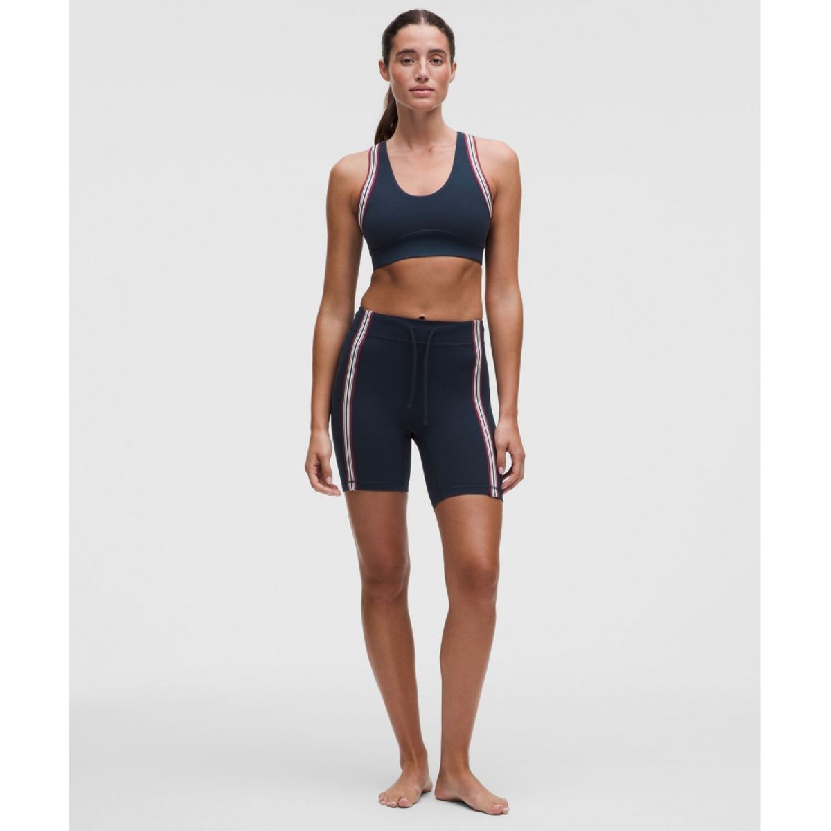 룰루레몬(LULULEMON) 그루브 하이라이즈 쇼츠 6inch *스트라이프 트림  TRNV BBAY
