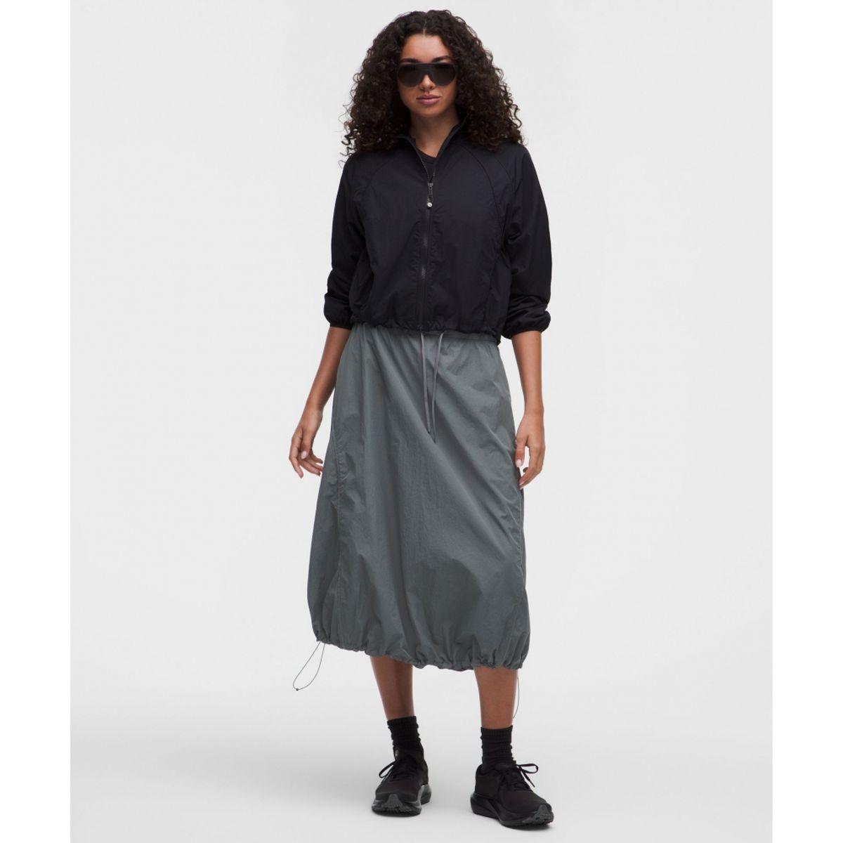 룰루레몬(LULULEMON) UV 프로텍티브 신치 헴 미드라이즈 미디스커트  ONGE