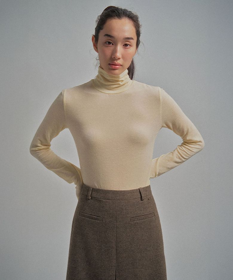 SHEERLY TURTLE TEE_LIGHT YELLOW