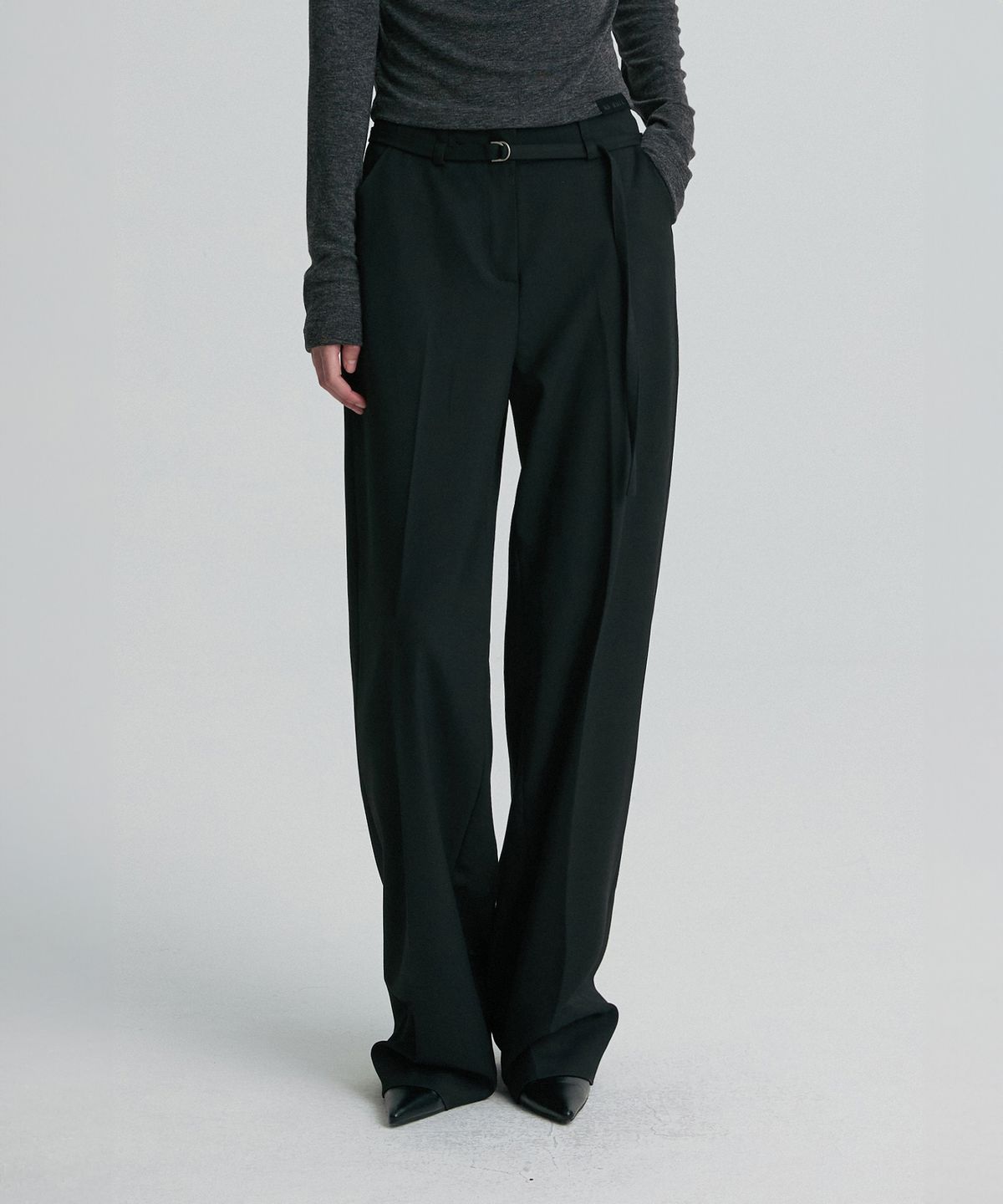 리이(RE RHEE) WOOL BLEND BELTED TROUSERS BLACK