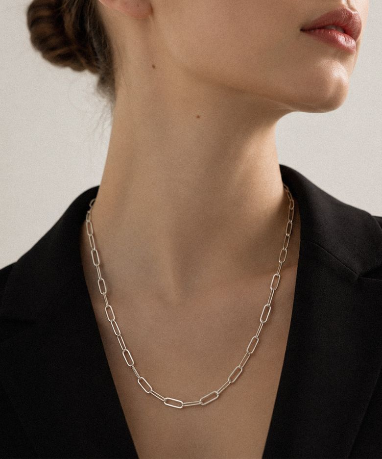 V9 Essential 14 Slim Paper Chain Necklace