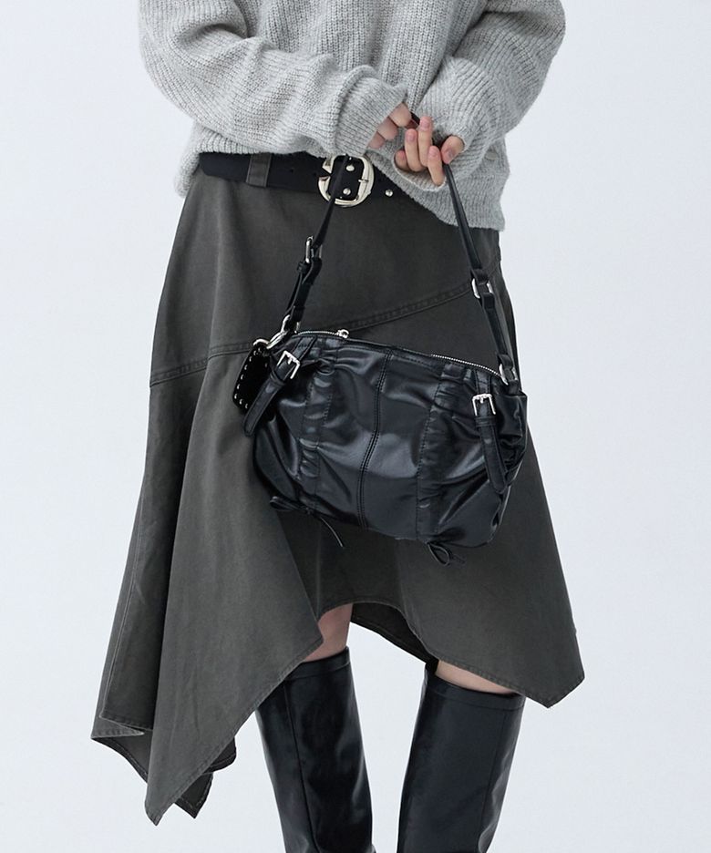 스퀘어 셔링 숄더백 [Black]